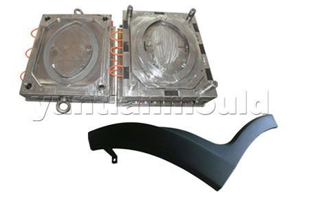 汽車內(nèi)飾件模具13